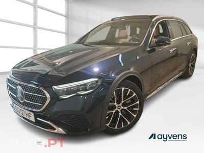 Mercedes-Benz E 300 de 4Matic All-Terrain