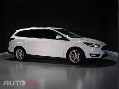 Ford Focus SW 1.0 SCTi Titanium Best
