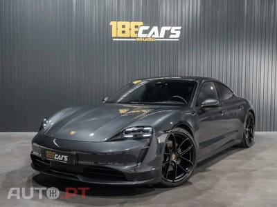 Porsche Taycan 4