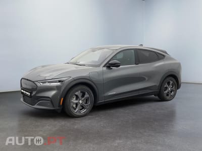 Ford Mustang Mach-E Standard Range