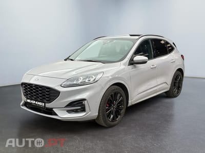 Ford Kuga 2.5 FHEV Powershift Graphite Tech Edition