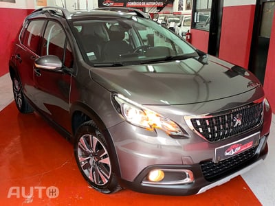 Peugeot 2008 1.2 Puretech Allure