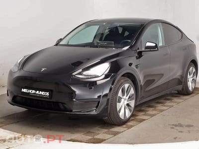 Tesla Model Y Standard RWD
