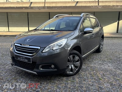 Peugeot 2008 1.2 PureTech Allure