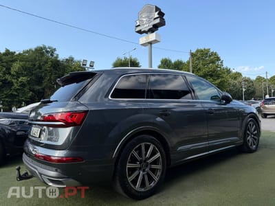 Audi Q7 60 TFSIe quattro S line Tiptronic