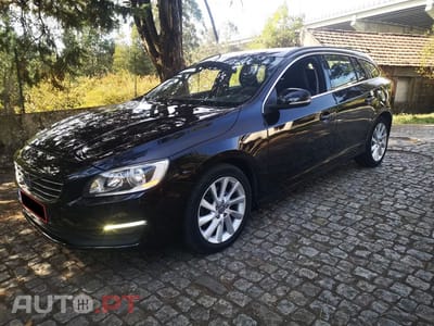 Volvo V60 2.0 D4 Momentum Eco Geartronic