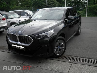 BMW iX2 xDrive30