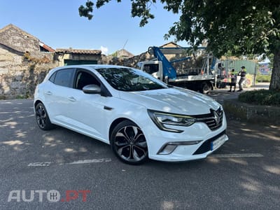 Renault Mégane 1.2 TCe GT Line EDC J18