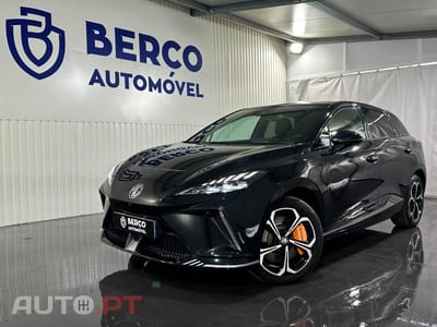 MG MG4 64 kWh XPower Luxury