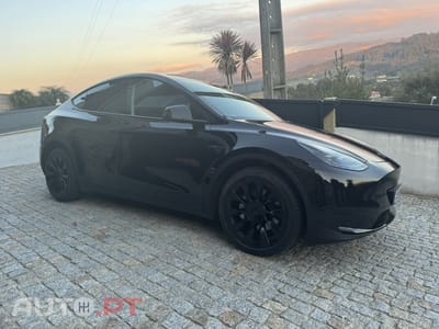 Tesla Model Y Tração Traseira