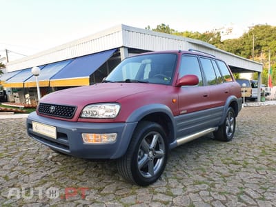 Toyota RAV4 2.0i 16V
