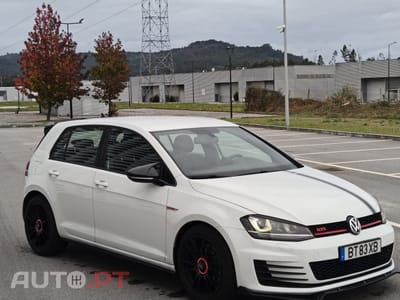 Volkswagen Golf 2.0 TDi GTD