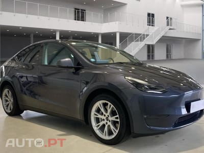 Tesla Model Y Long Range Dual Motor AWD