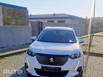 Peugeot 2008 1.5 BlueHDi Allure Pack