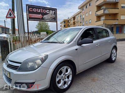 Opel Astra 1.7 CDTi Cosmo M5