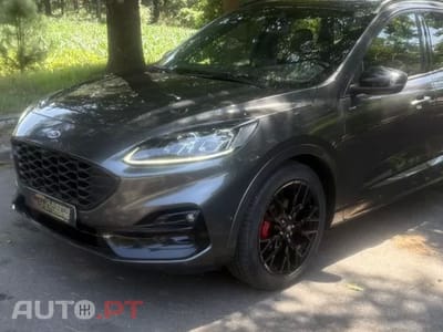 Ford Kuga 1.5 EcoBoost ST-Line X
