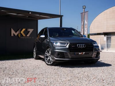 Audi SQ7 4.0 TDI V8 quattro Tiptronic 7L