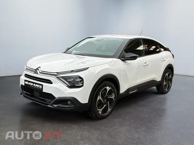 Citroen C4 1.2 PureTech Shine EAT8