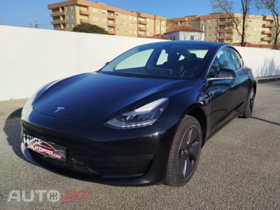Tesla Model 3 Tração Traseira