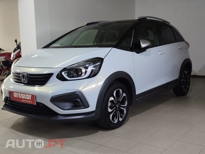 Honda Jazz 1.5i-MMD Crosstar Executive