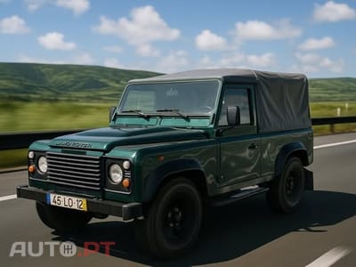 Land Rover Defender 90 SW 2.4 CRD S