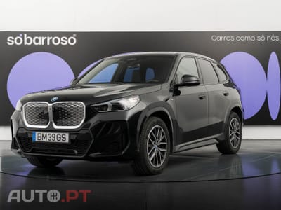 BMW iX1 eDrive20 Pack Desportivo M
