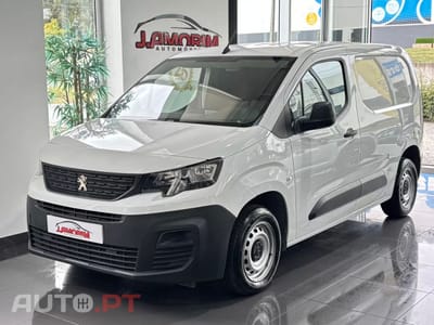 Peugeot Partner PARTNER 1.5 BLUEHDI PRO ST 3-LUG ( iva dd )