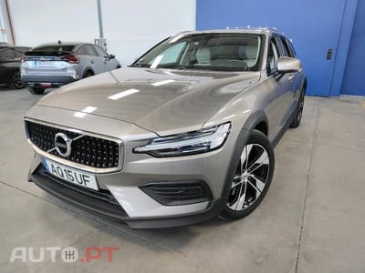Volvo V60 Cross Country 2.0 B4 Geartronic