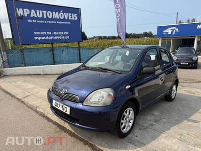 Toyota Yaris 1.0 Base