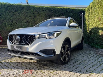 MG ZS EV 44.5 kWh Luxury