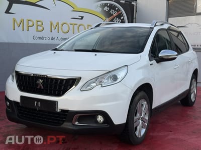 Peugeot 2008 1.2 PureTech Style