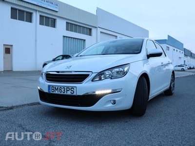 Peugeot 308 1.2 PureTech Style
