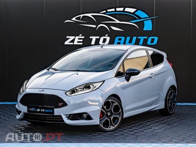 Ford Fiesta ST 200
