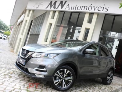 Nissan Qashqai 1.3 DIG-T N-Connecta J18