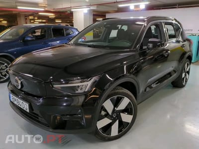 Volvo EX40 82 kWh Single Motor Extended Range Black Edition