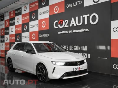 Opel Astra 1.2 T Elegance
