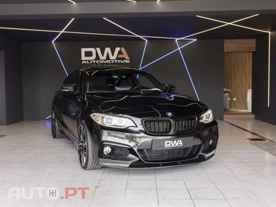 BMW 220 i Coupe Pack M