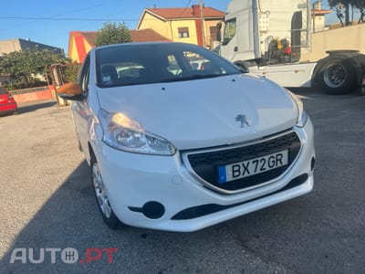 Peugeot 208 Vti