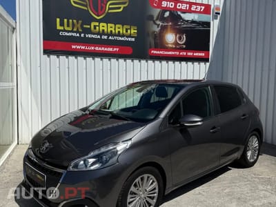 Peugeot 208 1.2 PureTech Style