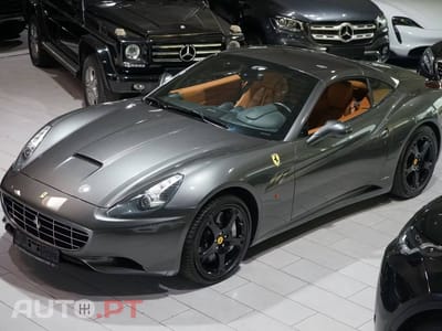 Ferrari California 4.3 V8