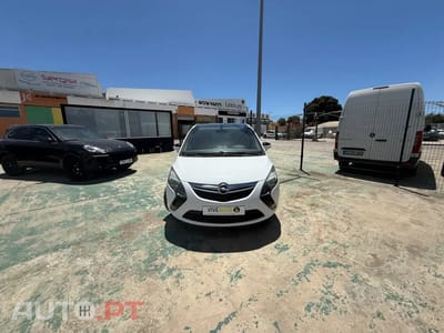 Opel Zafira 1.6 CDTi Cosmo