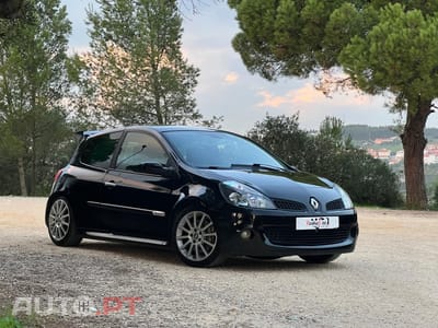 Renault Clio 2.0 16V Sport