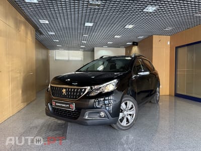 Peugeot 2008 1.2 PureTech Style