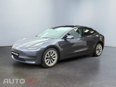 Tesla Model 3 Standard Range Plus RWD