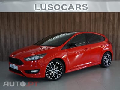 Ford Focus 1.5 EcoBoost S&S Aut. ST-LINE X