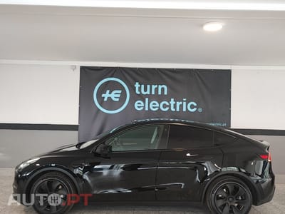 Tesla Model Y Long Range Dual Motor AWD