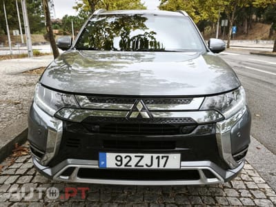 Mitsubishi Outlander 2.4 PHEV Intense