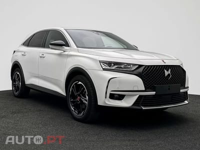 DS DS7 Crossback Performance Line