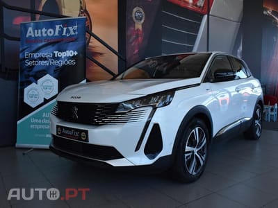 Peugeot 3008 1.6 Hybrid Allure e-EAT8
