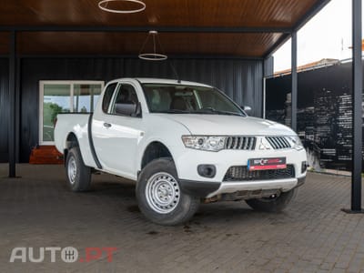 Mitsubishi L200 2.5 DI-D Club Intense 3L 4WD
